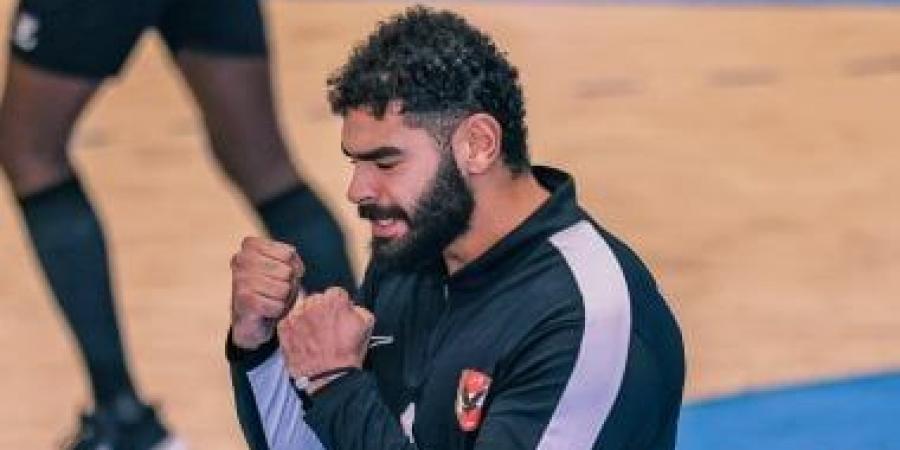 طبيب الأهلي يكشف تفاصيل إصابة عبد الرحمن حميد نجم فريق اليد