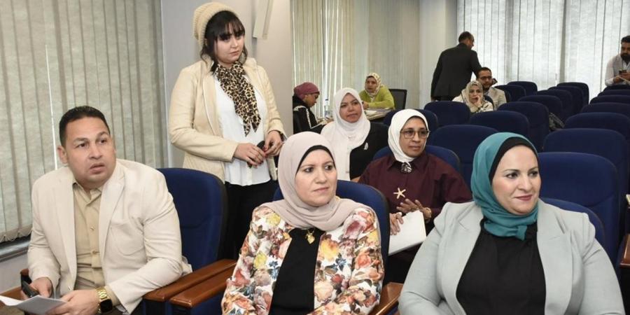 مجلس التعليم والطلاب بجامعة عين شمس يستعرض استعدادات امتحانات الفصل الدراسي الثاني