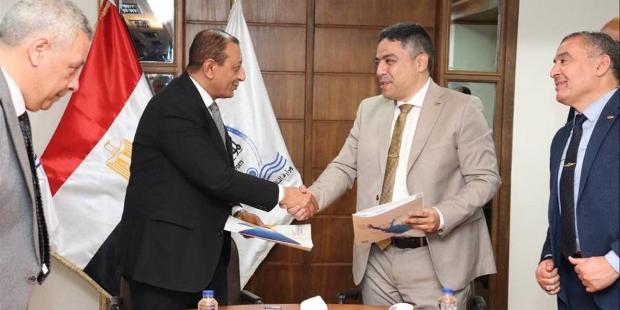 عقد لبناء وتوريد 4 قاطرات بحرية و3 لنشات خدمة لتحديث منظومة القطر والإرشاد بموانئ البحر الأحمر