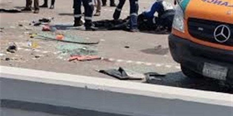 أوناش المرور ترفع آثار حادث انقلاب سيارة بالساحلي غرب الإسكندرية وتسيير الحركة المرورية