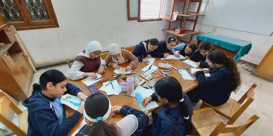 قصور الثقافة توسّع نشاطها بالمحافظات.. قوافل لاكتشاف المواهب وفعاليات توعوية