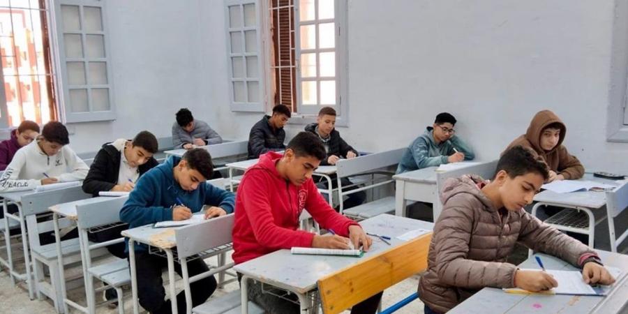 جدول امتحانات الترم الثاني 2026 للابتدائي والإعدادي والثانوي رسميًا