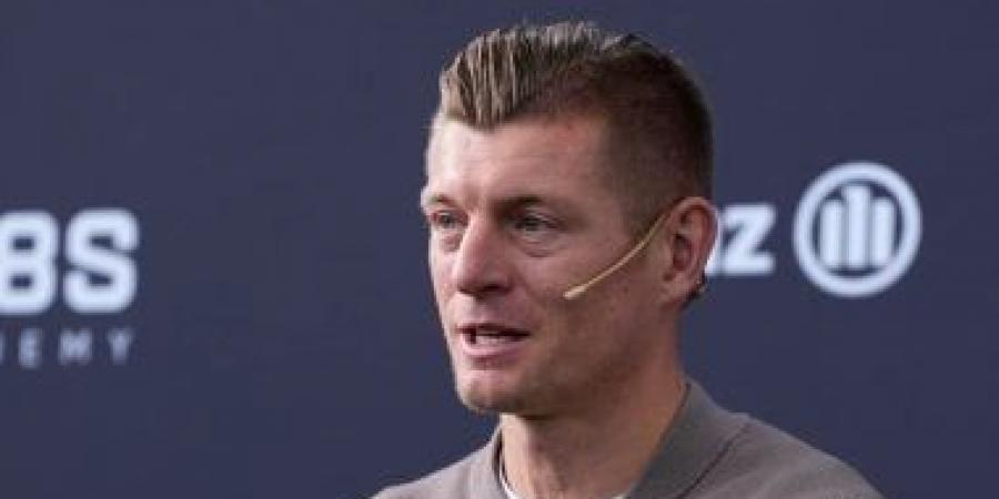 كروس يتحدث عن عودته إلى ريال مدريد وسبب خروج برشلونة الأوروبي