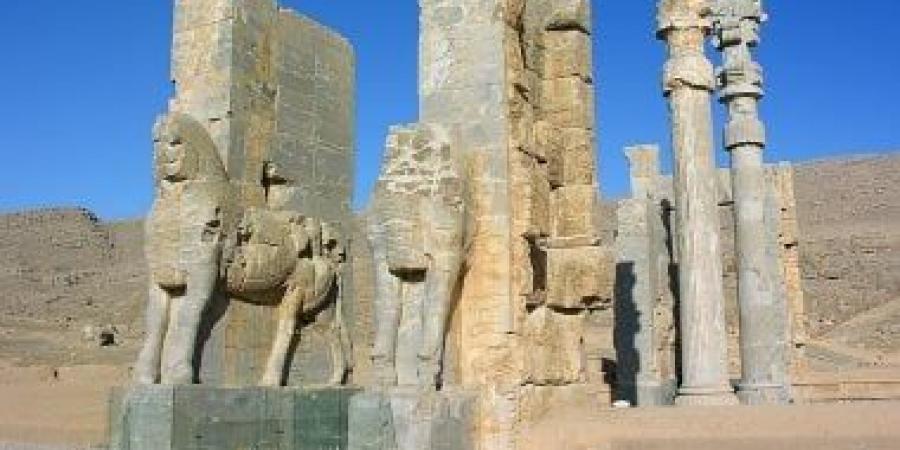 الحرب تهدد التراث الإيرانى.. 120 موقعًا تاريخيًا فى دائرة الخطر