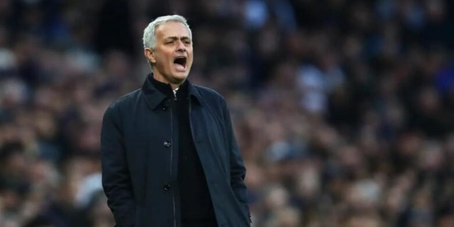 مورينيو يعود لواجهة ريال مدريد.. خيار مطروح بقوة لخلافة أربيلوا