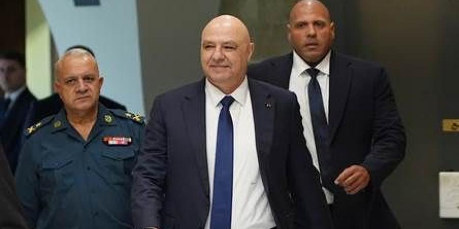 عن رفض عون الاتصال بنتنياهو.. ماذا قالت صحيفة إسرائيلية؟