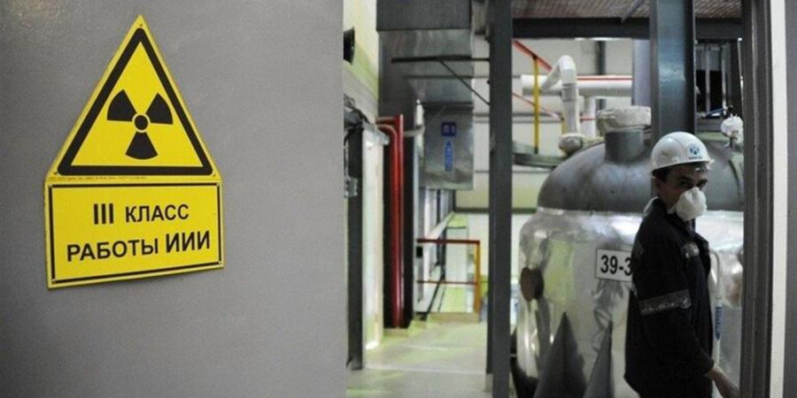 عاجل.. إيران تنفي موافقتها على نقل مخزونها من اليورانيوم المخصب