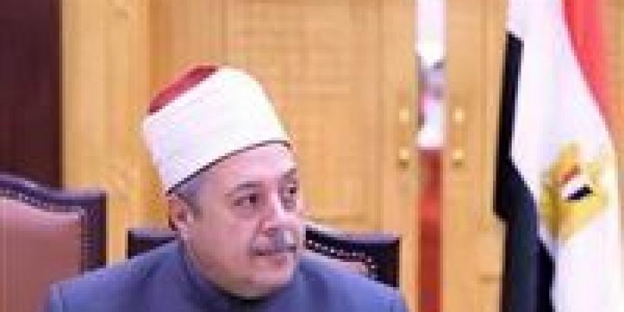 شيخ الأزهر يكلف الشيخ أيمن عبد الغني بتسيير المهام المالية والإدارية بوكالة الأزهر