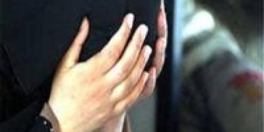 ضبط أم متهمة بقتل رضيعها بقرية الكوم الأحمر في فرشوط بقنا