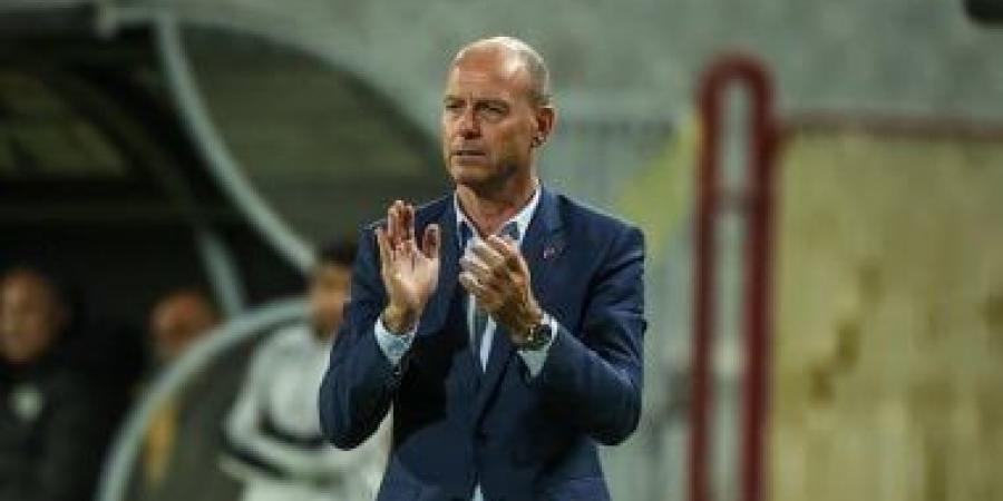 توروب يسعى لعلاج 3 أخطاء فنية فى الأهلي قبل مواجهة بيراميدز.. تعرف عليها