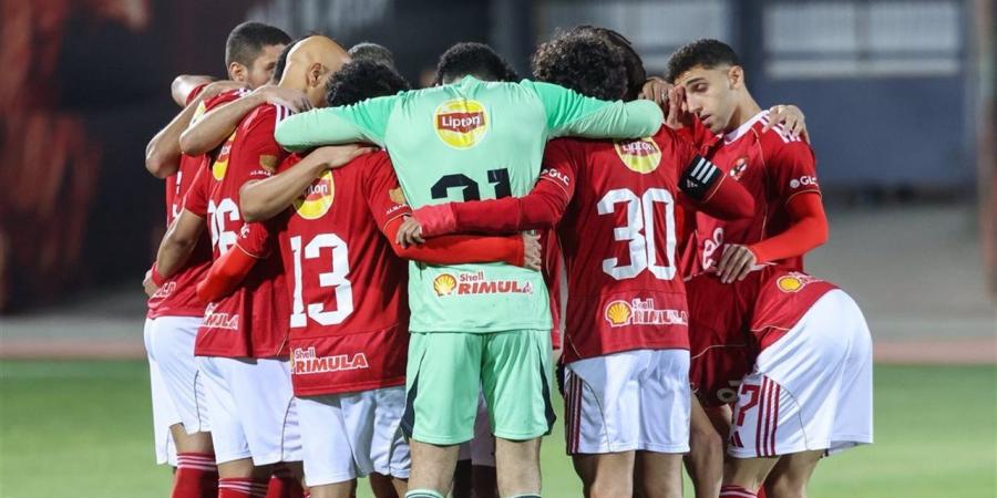 الخميس.. الأهلي يستأنف تدريباته استعدادًا لقمة بيراميدز في صراع الصدارة