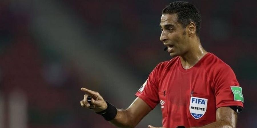 استبعاد أمين عمر من قمة الزمالك وبيراميدز.. واتجاه للاستعانة بحكام أجانب