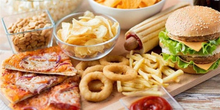 الأطعمة المصنعة.. كيف تؤثر على صحتنا على المدى الطويل؟