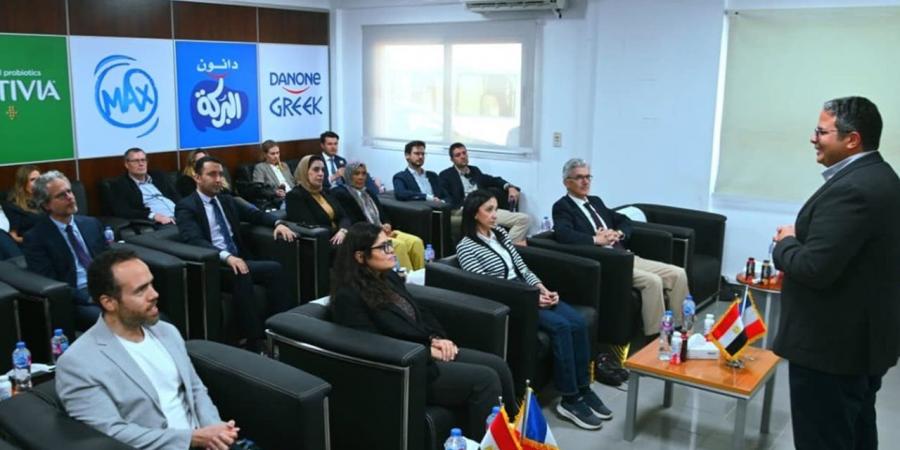 جاكلين عازر تصطحب الاتحاد الأوروبي في جولة لمشروعات التصنيع الغذائي والزراعي