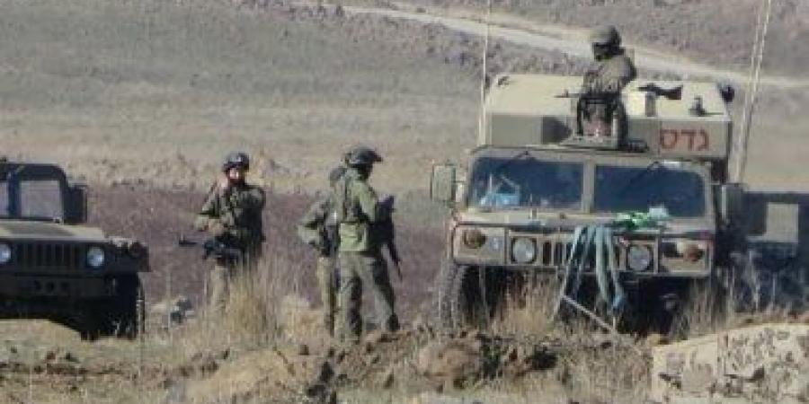 الاحتلال يغلق مدخلى طريقين فى حوسان غرب بيت لحم