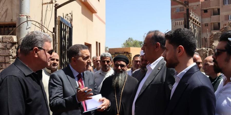 محافظ القليوبية: رفع كفاءة الخدمات بقرية سندبيس بالقناطر الخيرية