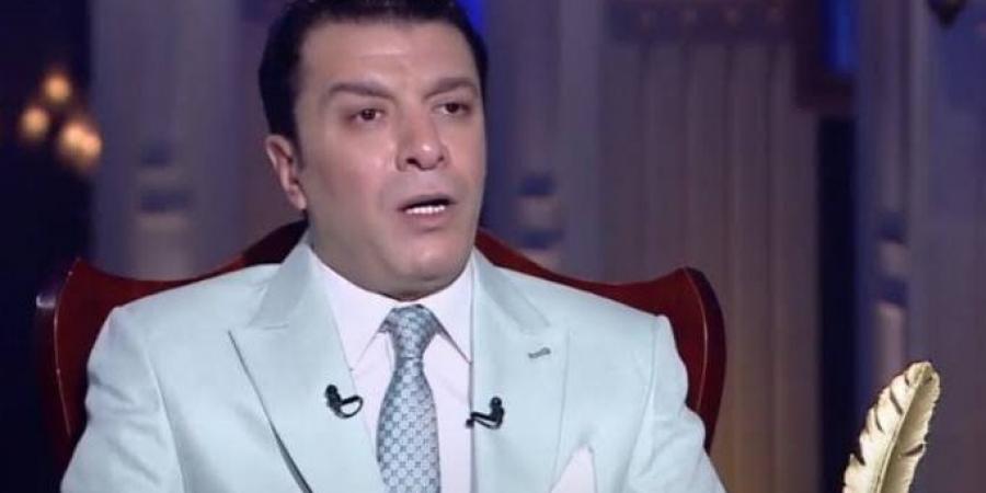 عيب أوي.. مصطفى كامل يعلق على شائعات وفاة هاني شاكر