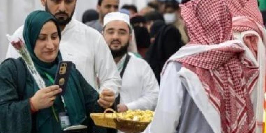 أولى رحلات ضيوف الرحمن.. السعودية تستقبل حجاج باكستان بالمدينة المنورة