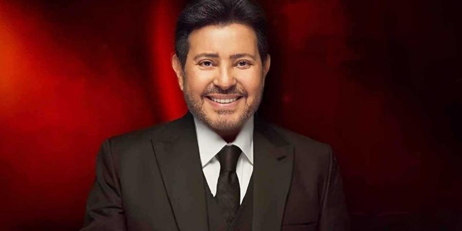 مصادر للدستور: تحسن ملحوظ في الحالة الصحية للفنان هاني شاكر