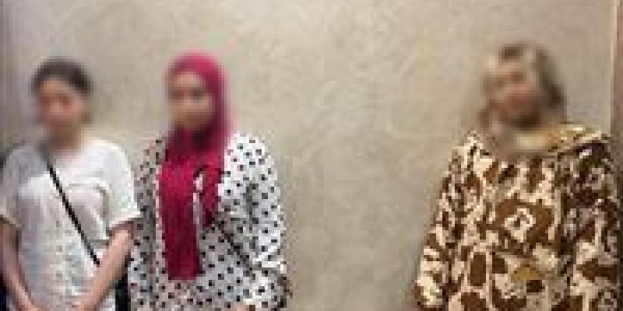 ضبط 3 سيدات بتهمة التعدي على بعضهن بالسب في الدقهلية