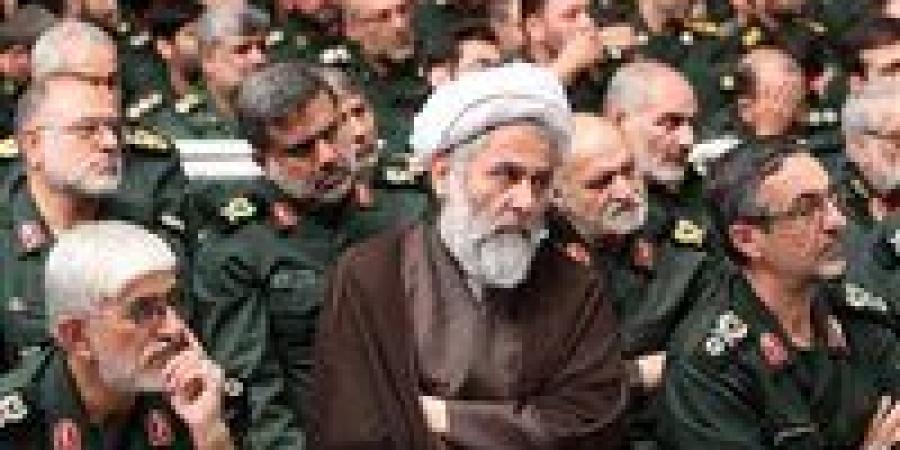 حسين طائب.. مهندس الظل وصانع العهود في دهاليز الاستخبارات الإيرانية