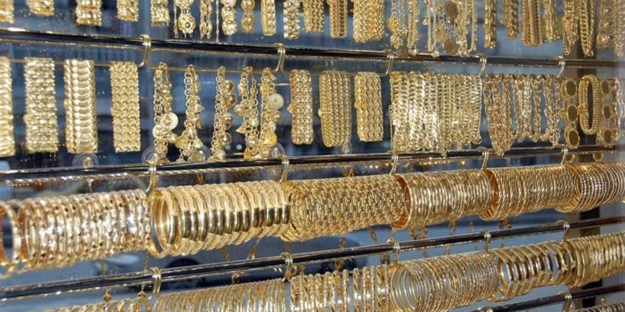 سعر الذهب عيار 21 الآن في التعاملات المسائية اليوم الجمعة