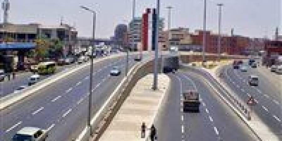 سيولة مرورية بالقاهرة والجيزة وانتشار مكثف لرجال المرور