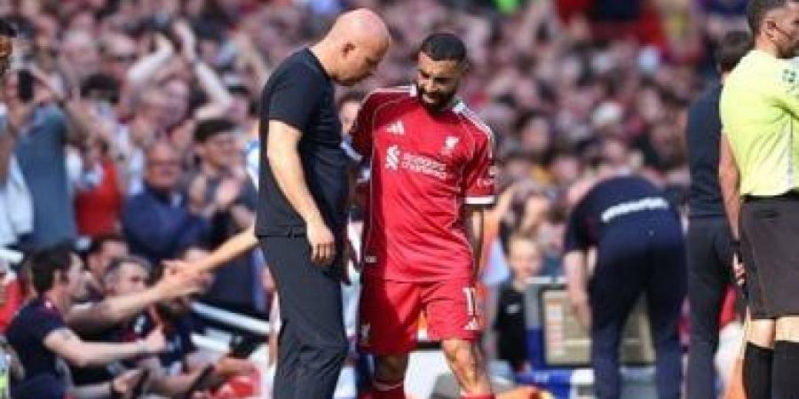 جهاز المنتخب يتواصل مع محمد صلاح للاطمئنان عليه بعد الإصابة