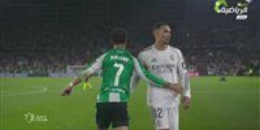 ريال بتيس ضد الريال.. ملخص اهداف ونتيجه مباراة ريال مدريد وريال بيتيس في الدوري الإسباني