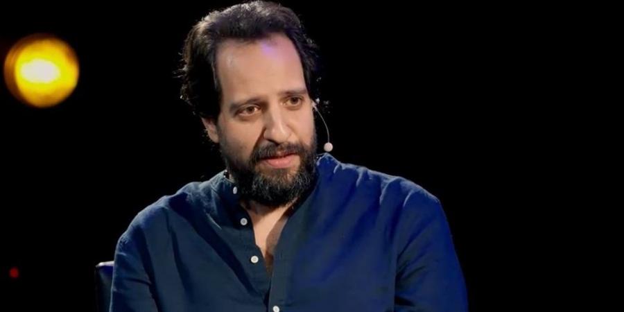 أحمد أمين: مواجهة الجمهور مباشرة أصعب وأصدق من أي دور درامي (خاص)