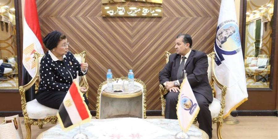 تعزيز كفاءة خدمات الأشعة بالمستشفيات الجامعية في قنا