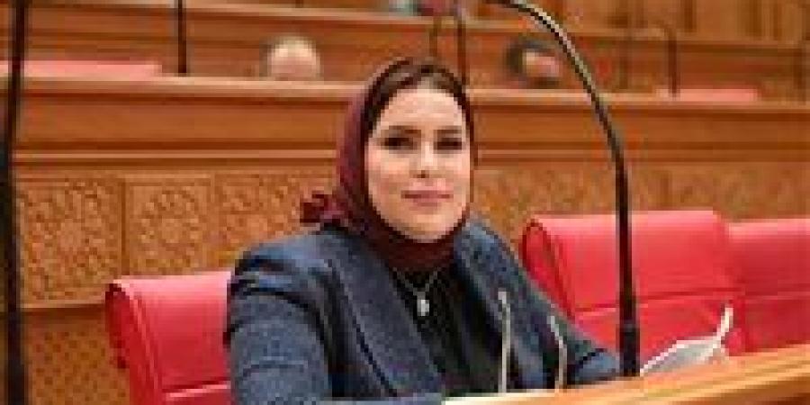 النائبة نيفين الكاتب تتقدم بسؤال عاجل للحكومة حول عدم تنفيذ توصية البرلمان بشأن تثبيت العمالة المؤقتة بمراكز الشباب