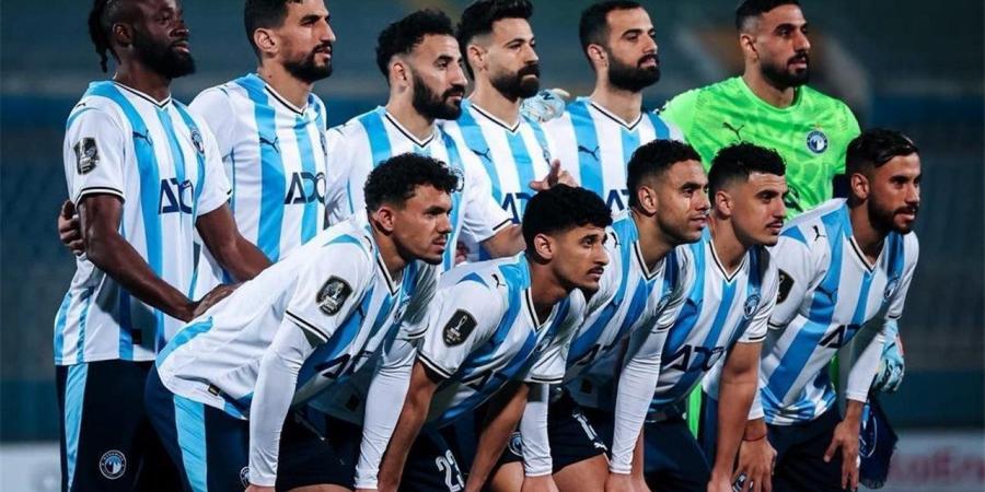 بشير التابعى: بيراميدز خارج المنافسة.. وإنبى يسعى لتعطيل الزمالك لصالح الأهلى