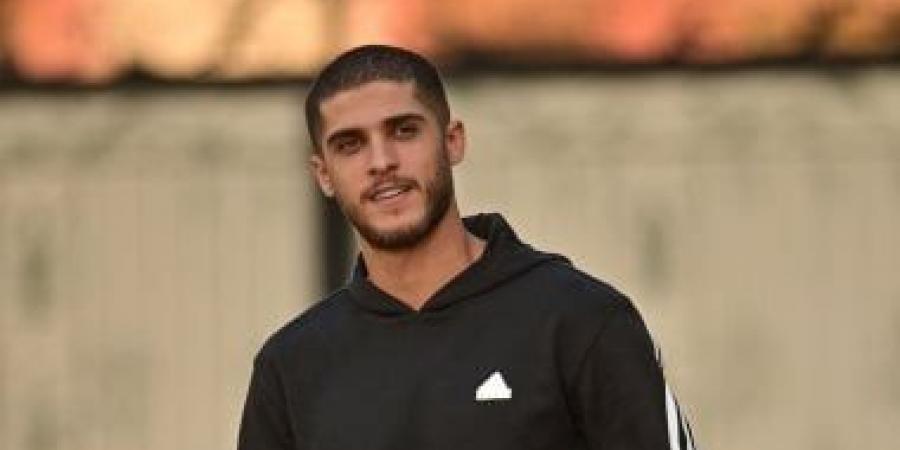 أحمد الشيخ: لاعبو الأهلى أصابهم التشبع.. وتوروب أقل من طموحات النادى