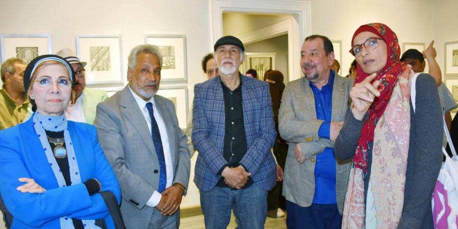 نقيب التشكيليين يفتتح معرضى أسامة ناشد وعلاء حجازى بجاليرى ضى الزمالك
