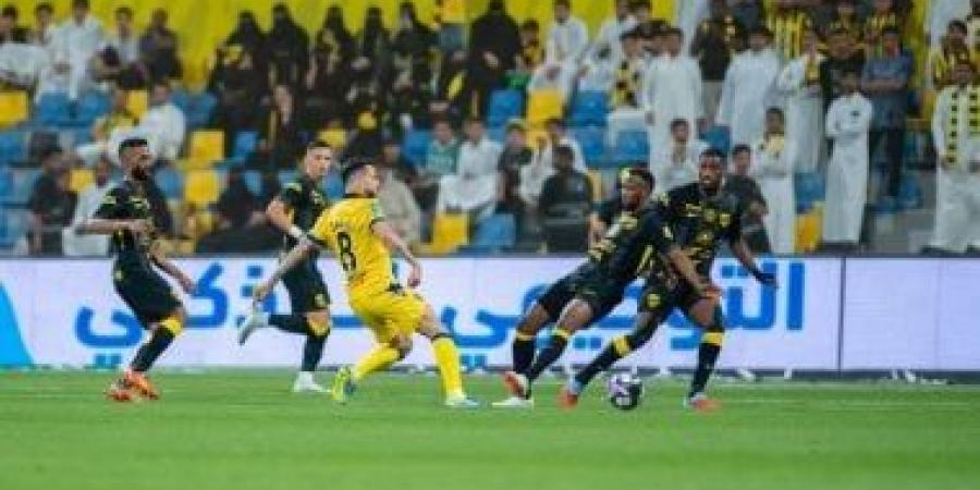 التعاون ضد الاتحاد.. العميد يحسم المواجهة بثنائية ويلاحق الكبار في الدوري السعودي