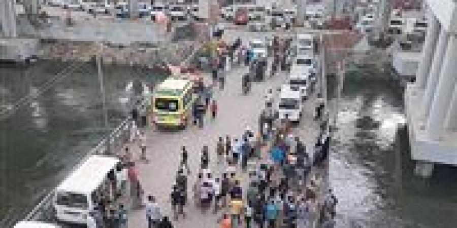 في ظروف غامضة.. العثور علي جثة شاب داخل الزراعات بالقرب من محطة قطار ملوي في المنيا