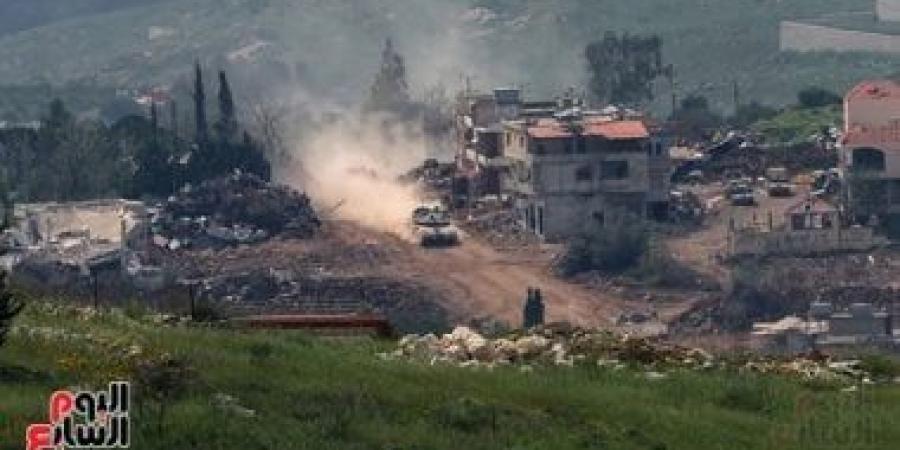 رئيس لبنان ورئيس وزرائه يدينان استهداف عناصر الدفاع المدنى