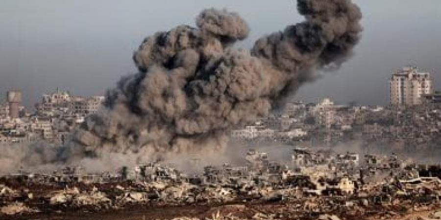 شهيد وإصابات جديدة فى غزة وتحذيرات من كارثة إنسانية تشمل الأطفال