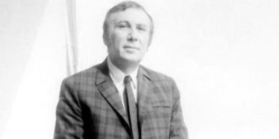 إلى الأمير الدمشقي.. قصيدة نزار قباني يرثى فيها ابنه توفيق