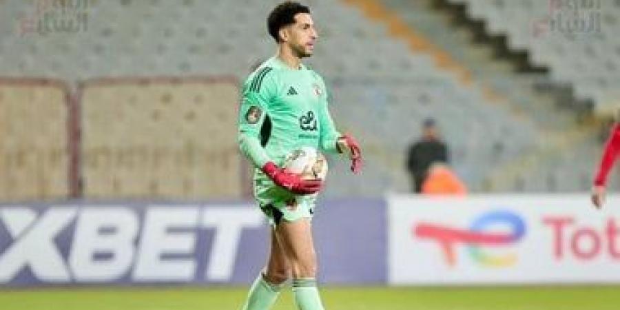 3 لاعبين مهددون بالإحالة لدكة الأهلى بعد ثلاثية بيراميدز.. مصطفى شوبير الأبرز