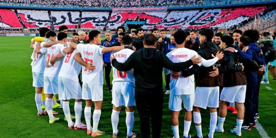 صدمة وبكاء في غرفة ملابس الزمالك بعد ثلاثية الأهلي في مباراة القمة