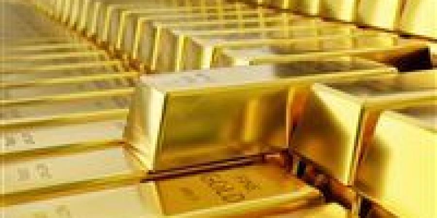 أسعار الذهب مباشر.. تراجع جديد في عيار 21 والجنيه الذهب اليوم الجمعة