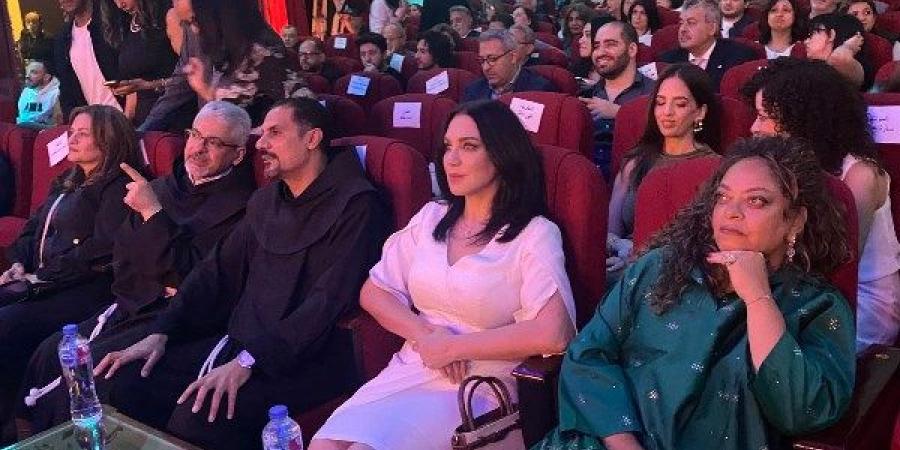 أشرف عبد الباقي وسلاف فواخرجي.. حضور فني مميز في ختام مهرجان المركز الكاثوليكي للسينما