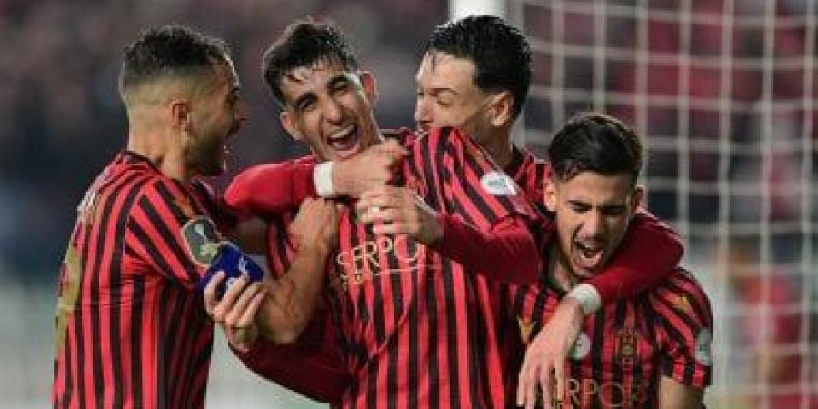 منافس الزمالك.. اتحاد العاصمة يهزم بلوزداد ويتوج بكأس الجزائر