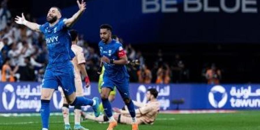 الهلال يلاحق صدارة الدوري السعودي أمام الحزم الليلة