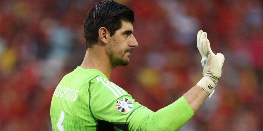 موقف كورتوا من المشاركة في مباراة ريال مدريد وبرشلونة بالدوري الإسباني