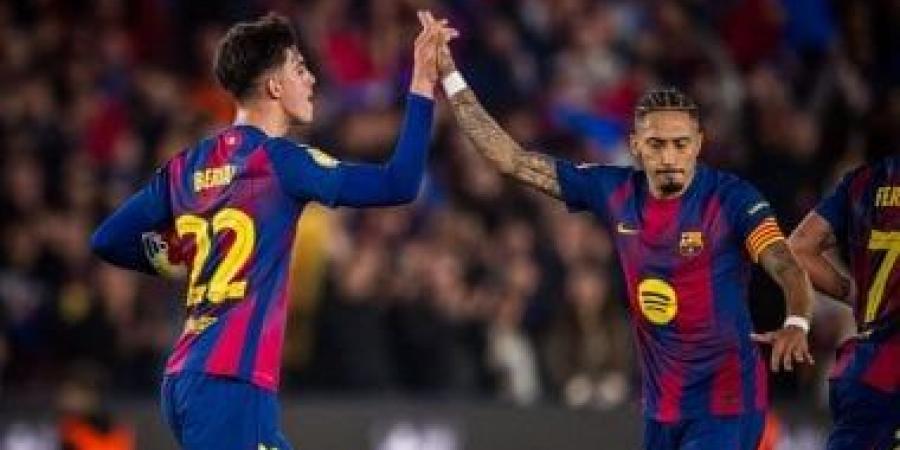 برشلونة يستهدف ملامسة لقب الدوري الإسباني ضد أوساسونا