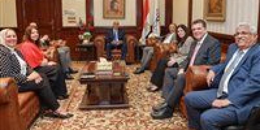 جهاز تنمية المشروعات يضخ 300 مليون جنيه لتمويل المشروعات متناهية الصغر عبر «تمكين»