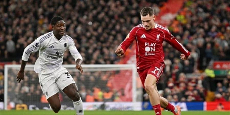 بث مباشر الآن لمباراة مانشستر يونايتد وليفربول في الدوري الإنجليزي